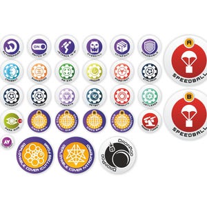 Puede incluir: Un conjunto de 25 pegatinas redondas de colores con varios iconos y texto. Los iconos incluyen una calavera, un paraca&iacute;das, un robot, un engranaje, una bola de discoteca y un jetpack. El texto incluye "Speedball", "Autorepair", "Switch On", "Jetpack 15-20", "Overall", "Vitapack", "Mindshield", "Crabbot", "Shnargord", "R8-235", "Jancor", "Rohm-Bot", "Staldron", "Scnchron", "Rx Drop", "Kaketa", "Zetbot", "Comnuto", "Turtleke", "Para Mine", "Disc Ball", "Disc Ball", "Disc Ball", "Minded Turret", "Droppad", "Deployable Cover Icut", "Deployable Cover Iwiths", "Droppad".