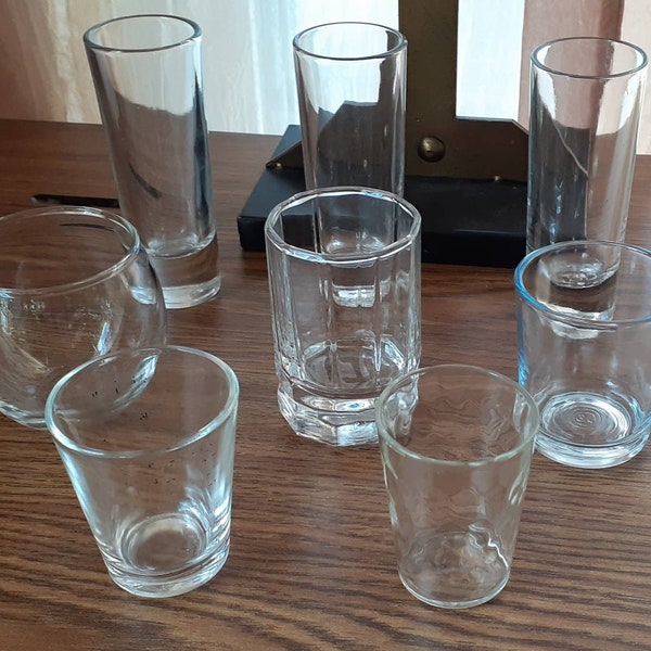 Lot of 8 Vintage Glassware shot glasses barware
