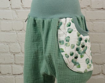 Pantalon escarpin avec poche Pantalon bébé fait main en mousseline vieux vert eucalyptus taille. 50/56,62/68,74/80,86/92,98/104,110/116,122