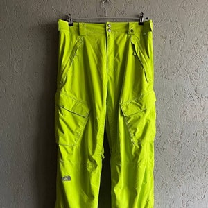 The North Face Hyvent Men&#39;s Ski Snowboard Multi-Pockets Pants Size M Color Light Green Yellow