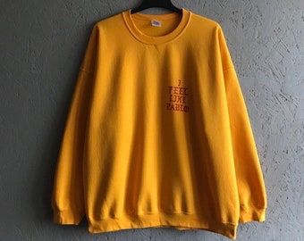 Rare Kanye West Men&#39;s Gildan Heavy Blend Sweatshirt Big Logo I Feel Like Pablo Vintage Pullover Size XL-XXL Color Yellow
