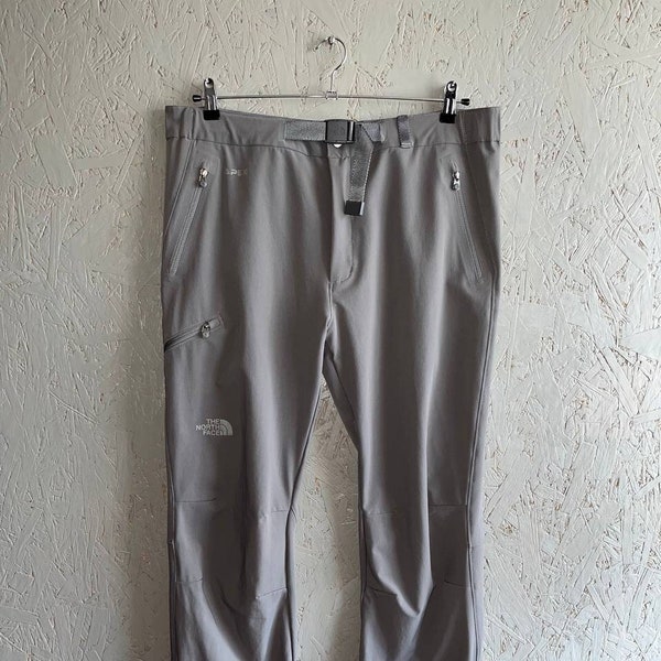 The North Face APEX Softshell Outdoor Men's Pants Sweatpants Size 38 Color Gray