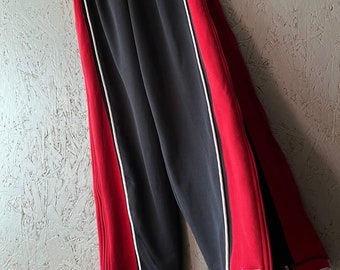 Vintage des années 90 Streetwear Hip Hop pantalon Nike équipe pour hommes Rare Rap pantalon de survêtement zippé avec logo Swoosh brodé taille L (XL) couleur noir rouge