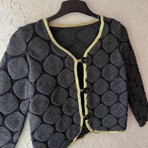E&C Reversible 3D Bubble Knit Cardigan, Grey Textured Avant Garde Womens Jacket, Geometric Lagenlook Sweater, Two Sided Art to Wear Knitwear