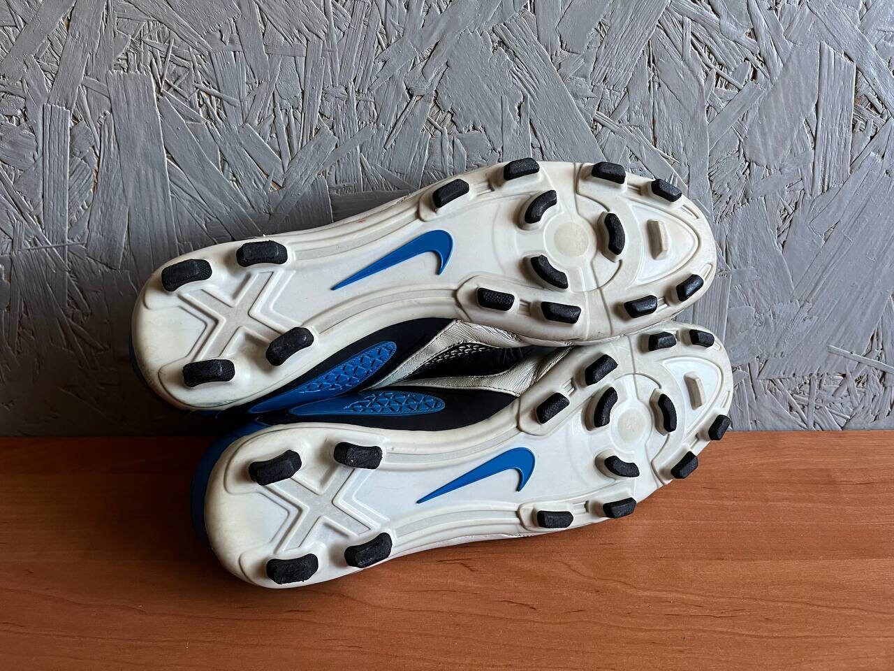 Rare 2010 Nike CTR360 Libretto ll Turf Soccer Shoe Nike CTR360 Maestri Soccer Cleats for Men for sale | eBay main image 3