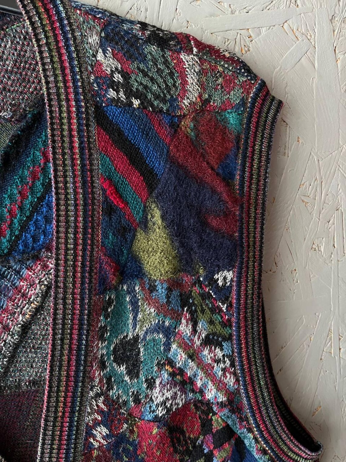 Vintage MISSONI Patchwork Knit Vest Made in Italy Size 54 | Mohair Alpaca Wool Blend Cardigan Sleeveless Sweater | Archive Designer Knitwear, foto 4 di 5