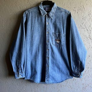 Vintage 90s Authentic Hard Rock Cafe Paris Denim Men&#39;s Shirt Buttons Embroidered Small Logo Size L Color Blue