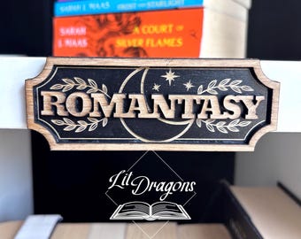 Placa de estante Romantasy feita à mão: etiqueta magnética de gênero de madeira