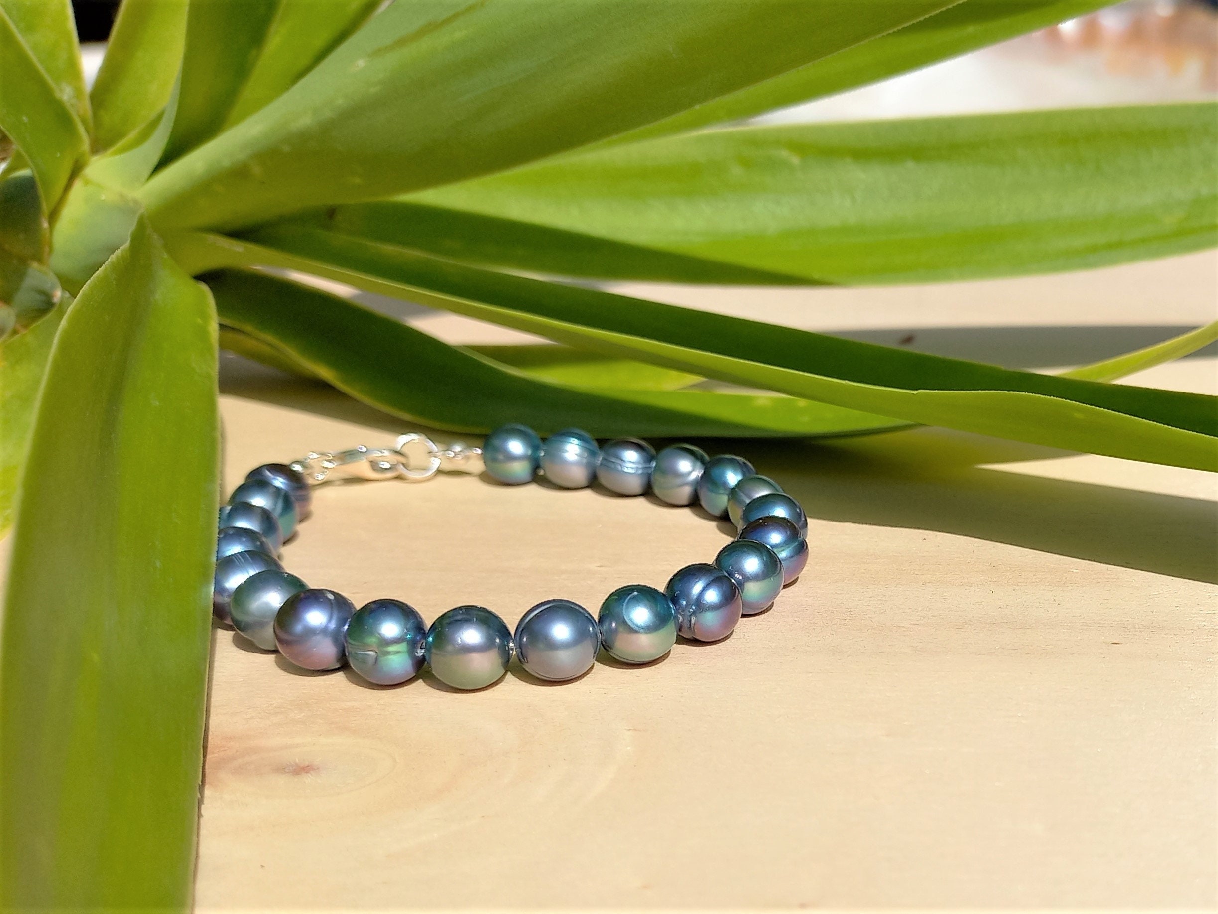 Stretchable 3Line Tri-Colour Potato Pearls Bracelet - Pure Pearls