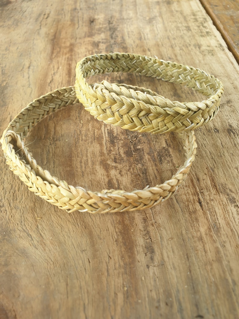 Handmade flax bracelet / poroporo Maori flax weaving image 4