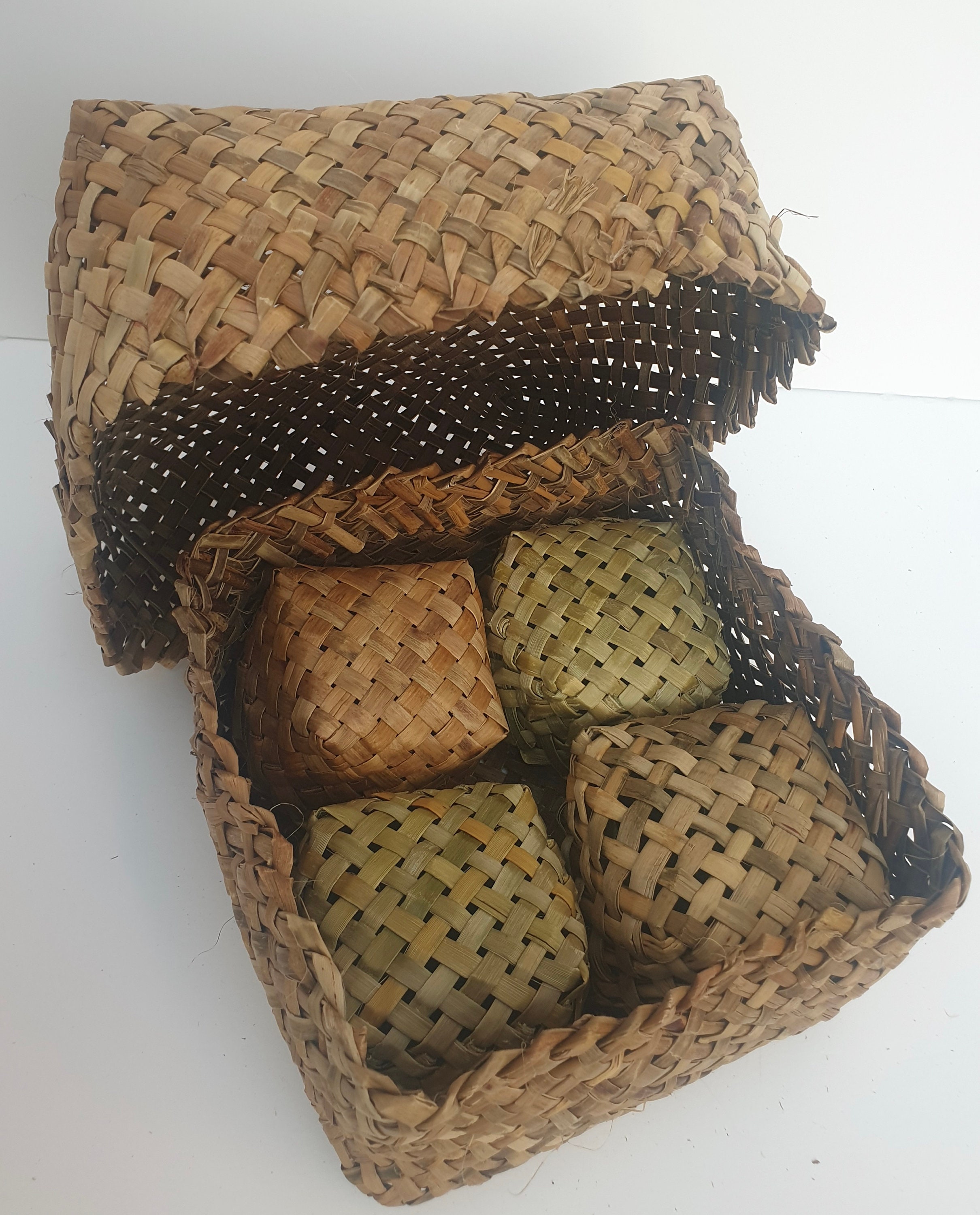 Handmade flax 4 corner baskets 5 pieces set / harakeke Etsy