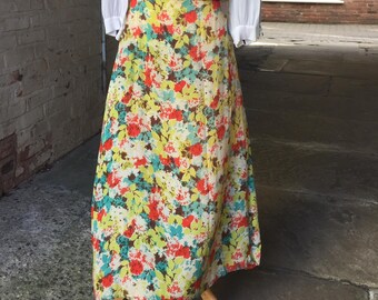 手作りの花柄シルクマキシスカート