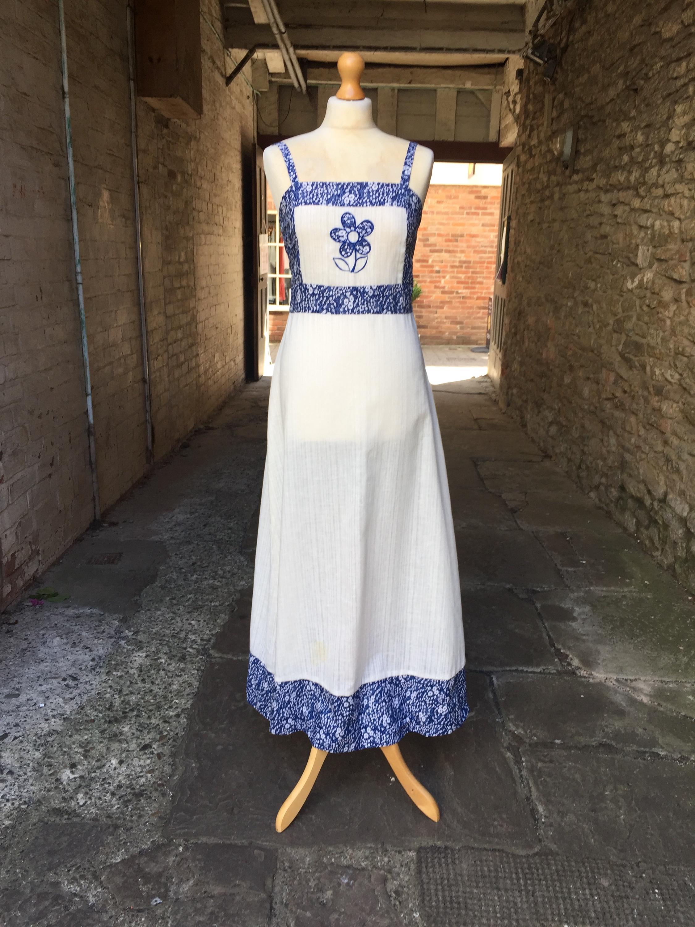 【アンティーク】1900s - 1910sフランス ホワイト キャリコ ドレス Antique calico dress - Etsy 日本