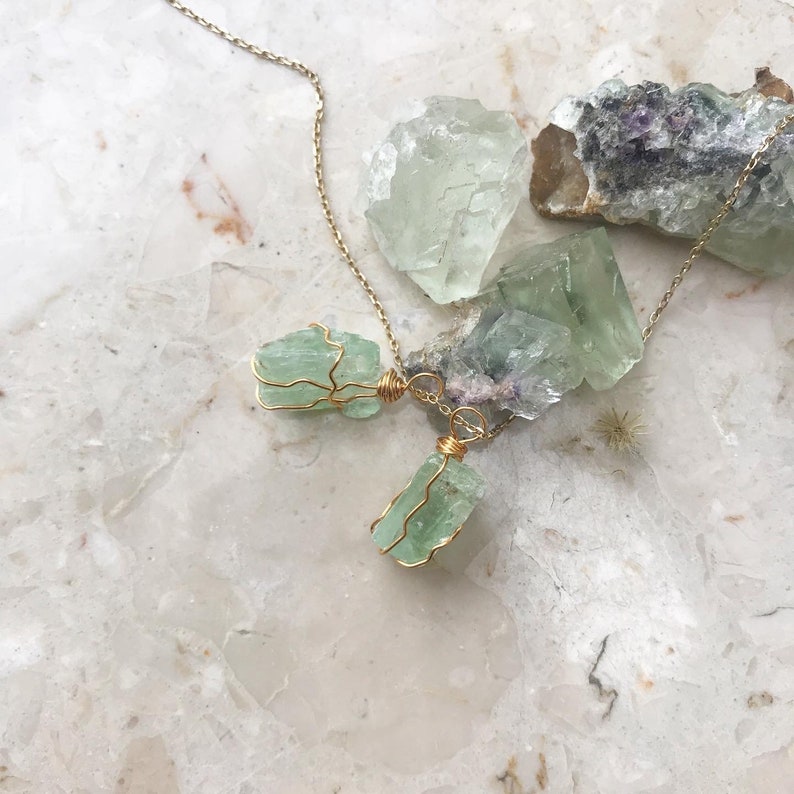 Necklace with raw green calcite stone