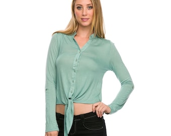 Camisa con botones y lazo al frente