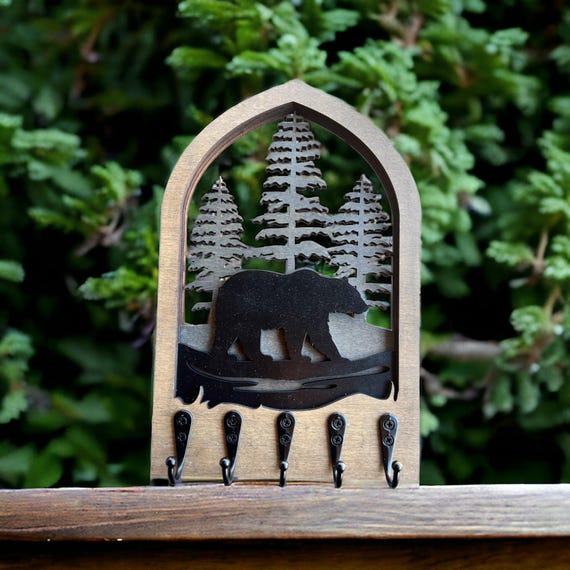 Bear Key Holder, Rustic Cabin Decor, Woodland Theme Decor, Lodge Wall Decor, Handmade Bear Wall Art, Cabin Key Organizer, Gift for Cabin
