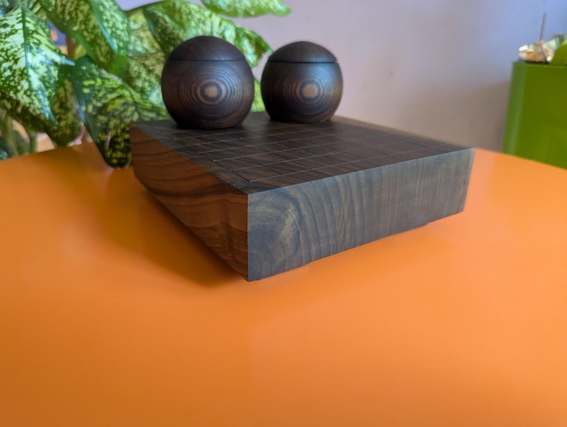 Dai Hasami Shogi massivt valnötsträbräde handskuret 9x9 spel Go-bräde bild 6