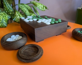 Svart valnöt 9x9 Goban. 3,33" handskuret spel Go-bräde