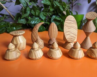 5.5" Handmade wood abstract artistic chess set in wooden box