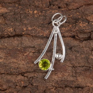 Peridot Pendant 925 Sterling Silver Pendant Handmade Green Peridot Gemstone Pendant Gift For Mom Love bazel silver Handmade Jewelry Gift