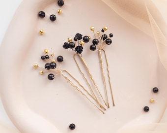 Black Gothic wedding hair pins, Flower bridal hair piece, babys breath bridesmaid clip