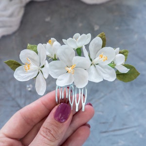 Wedding flower hair clip White blossom comb piece