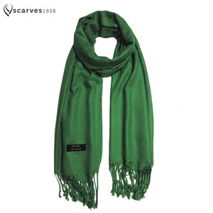 Natural green Raw silk Scarf Gift for her woman&#39;s scarf women scarf Casual Handmade scarf handwoven silk Stole Bridesmaid scarf Bridal Shawl