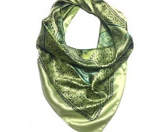 Green Silky Geometric Scarf,Wrap,silk scarf,accessories,Vintage Head Scarf,Square bandana,satinscarf,foulard,neckerchief,Hair Wraps,Gift Set