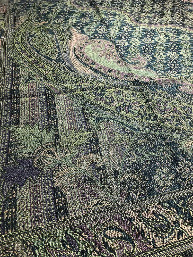 Echarpe pashmina verte naturelle, idée cadeau châle et écharpe de festival écharpe écharpe verte écharpes 1938 écharpe hippie boho Echarpes pour femmes demoiselles d'honneur image 7