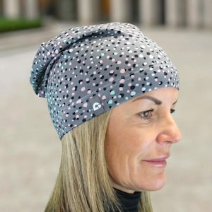 leichte einlagige bequeme Mütze Beanie für das ganze Jahr schöne Muster handmade Bild 1