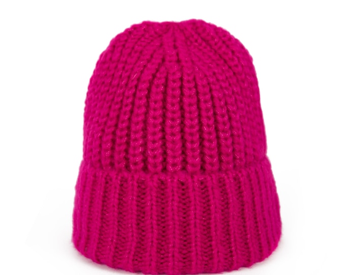unisex knitted hat with wide cuff made in Europe also for allergy sufferers