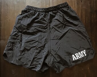 windbreaker short