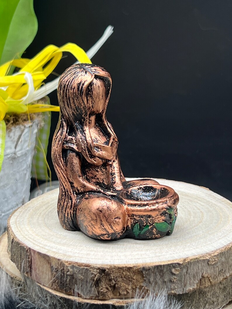 Beautiful mother Earth Goddess Gaia Sphere Holder Bronze Colored Woman