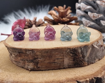 Cute little fluorite cat crystal gemstone kitten figurine - mini fluorite crystal cat carving