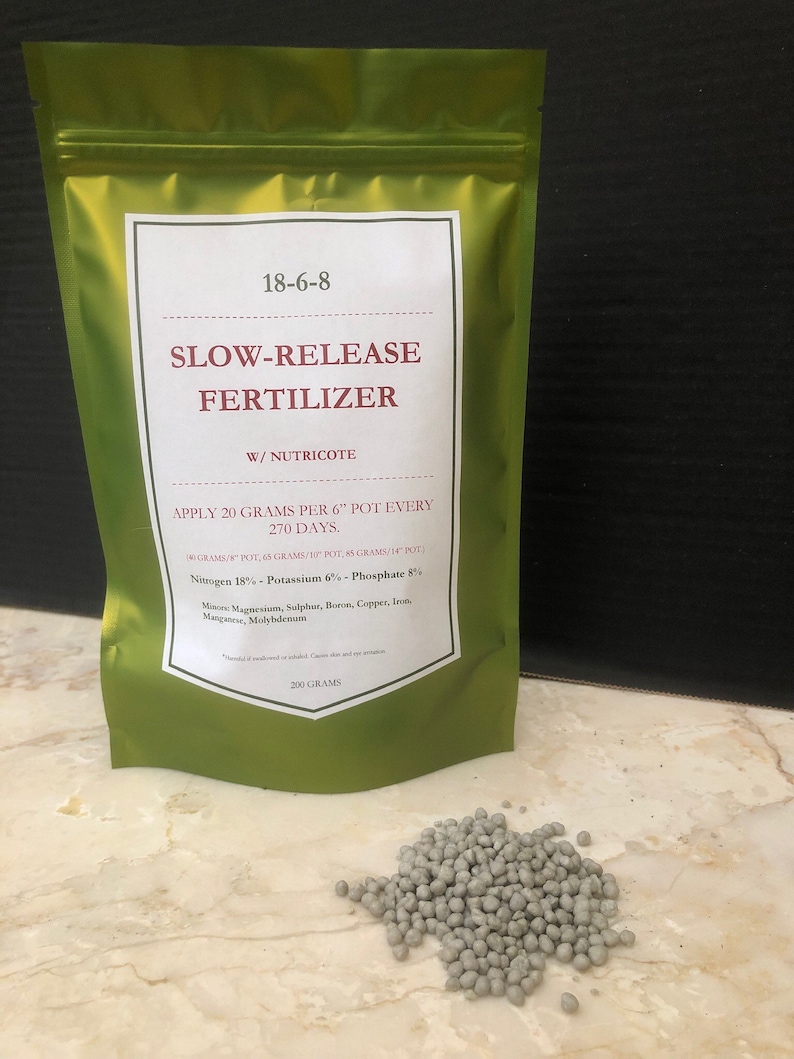 400 grams Slowrelease plant fertilizer 1868. Feeds 20 6