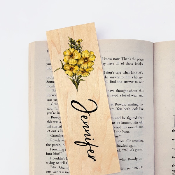 Personalized Birth Month Flower Wood Bookmark - Unique Gift for Her | Thoughtful Christmas Stocking Stuffer, Small Gift for Women, Friends