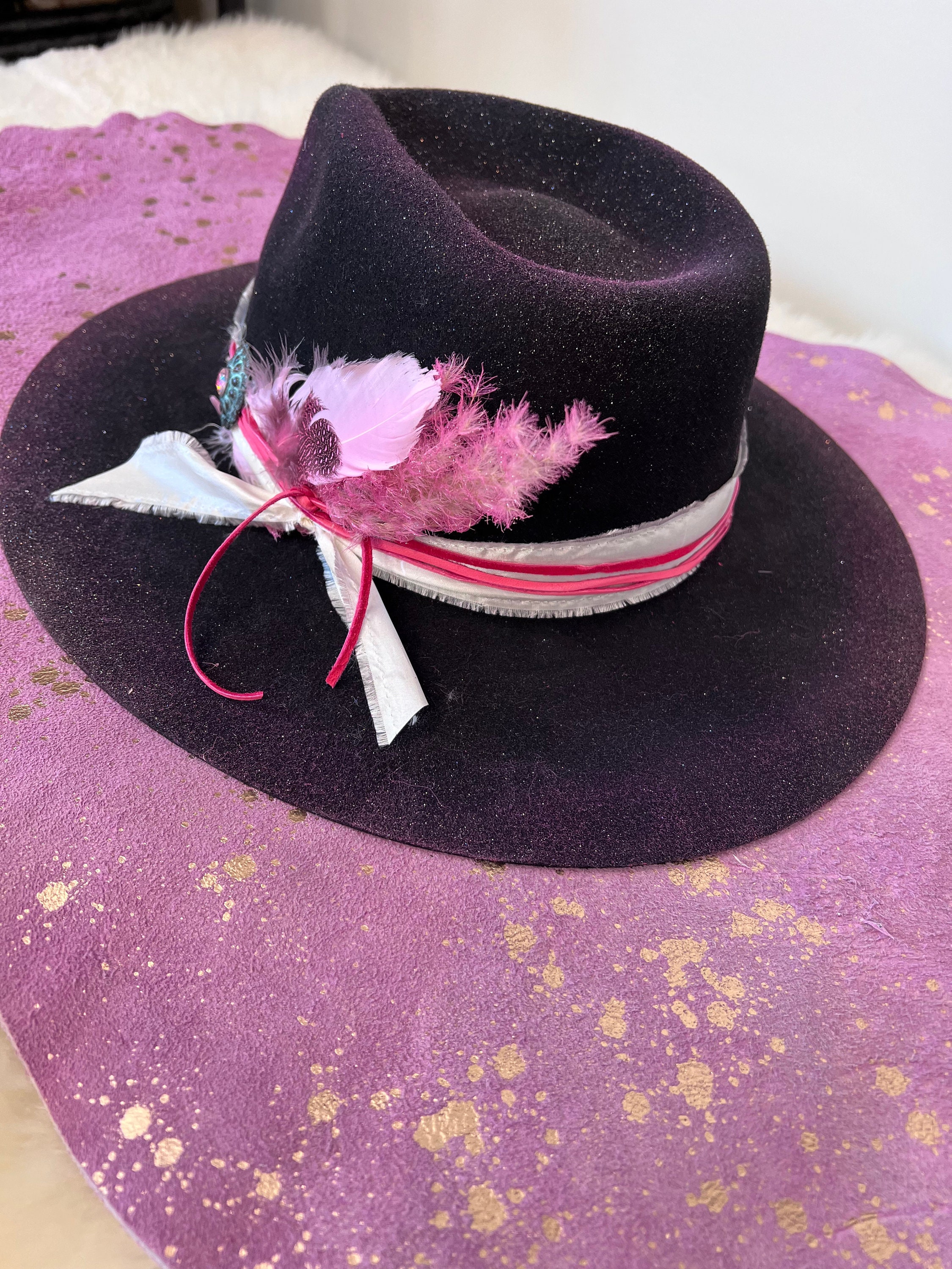 Pinker CowboyHut, Western Junggesellinnenabzug, Sommer breit