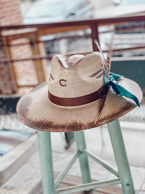 Custom Charlie 1 Horse Distressed Straw 