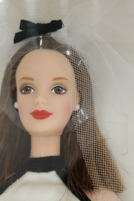 vera wang barbie 1998