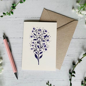 Carte de vœux Purple Cosmic Wildflower - Carte d’art d’illustration florale Lune et étoiles - Espace aquarelle - Cartes d’occasion