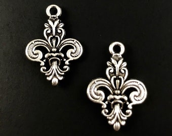 Fleur de Lis Charms - Antique Silver Tone - 2 Sided Fleur de Lis charms - Choose Quantity