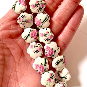 10 Ceramic Flower Beads - Floral Ceramic Beads - Flower Shape Beads - Floral Beads - Ceramic Beads - 15mm beads