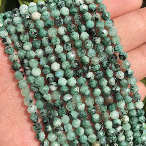 AA Green Labradorite Faceted Round Beads 4mm One Full 15