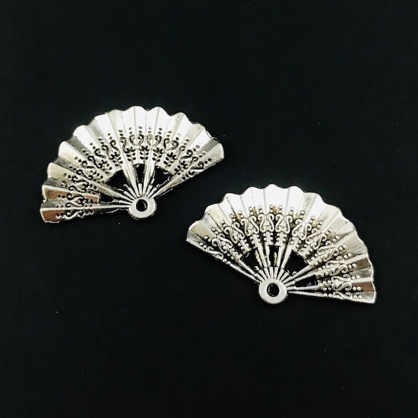 10 Fan Charms - Antique Silver Tone - 3D - 2 Sided