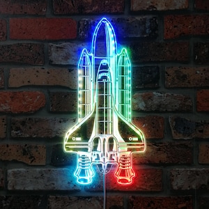 Navette spatiale Rocket Vaisseau spatial RGB Dynamic Glam LED Sign Forme coupée sur le bord Décoration murale 3D intelligente Éclairage dynamique multicolore fnd-i0319-c