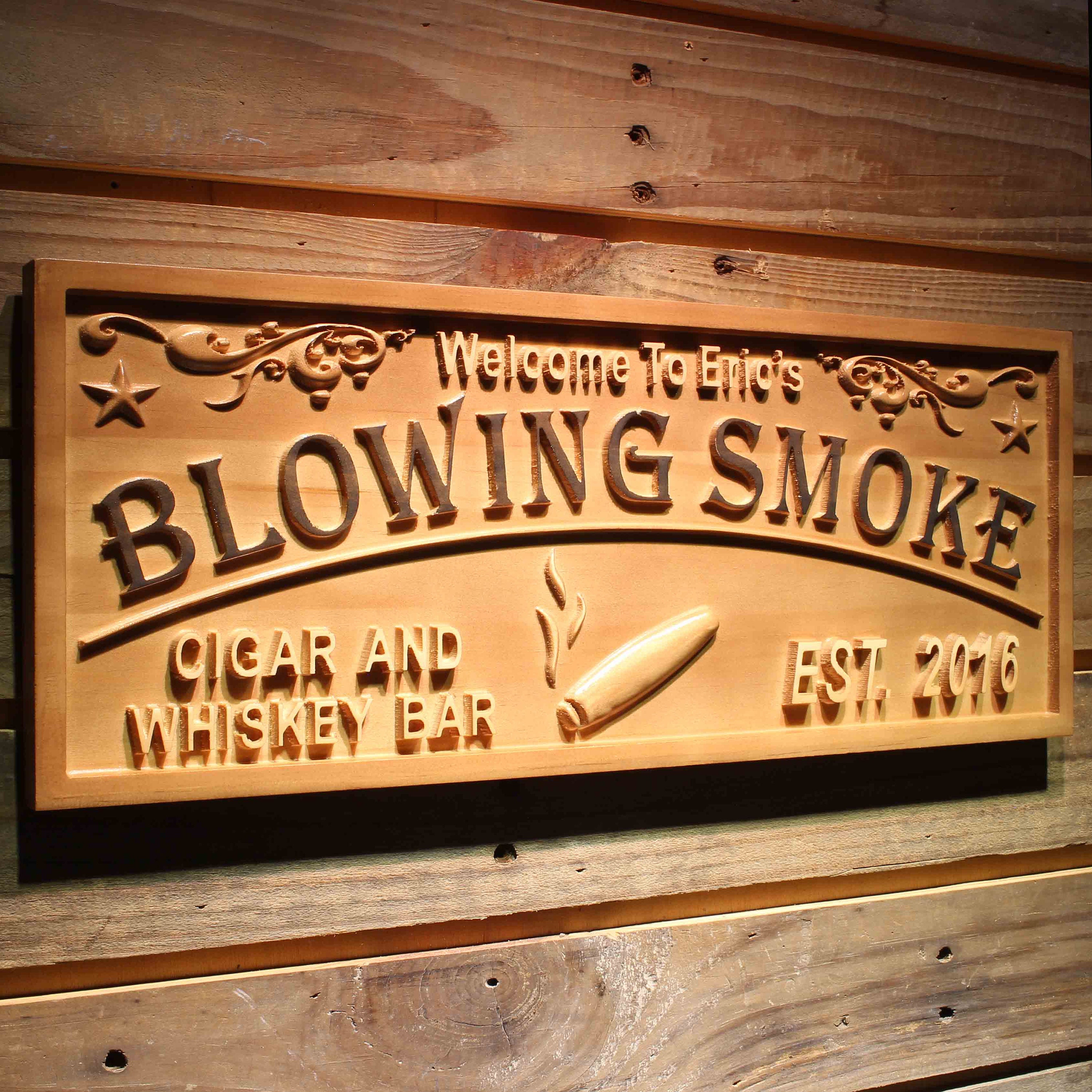 wpa0407 BLOWING SMOKE Nom personnalisé Cigare - Whiskey Bar Bois Gravé Signe en bois