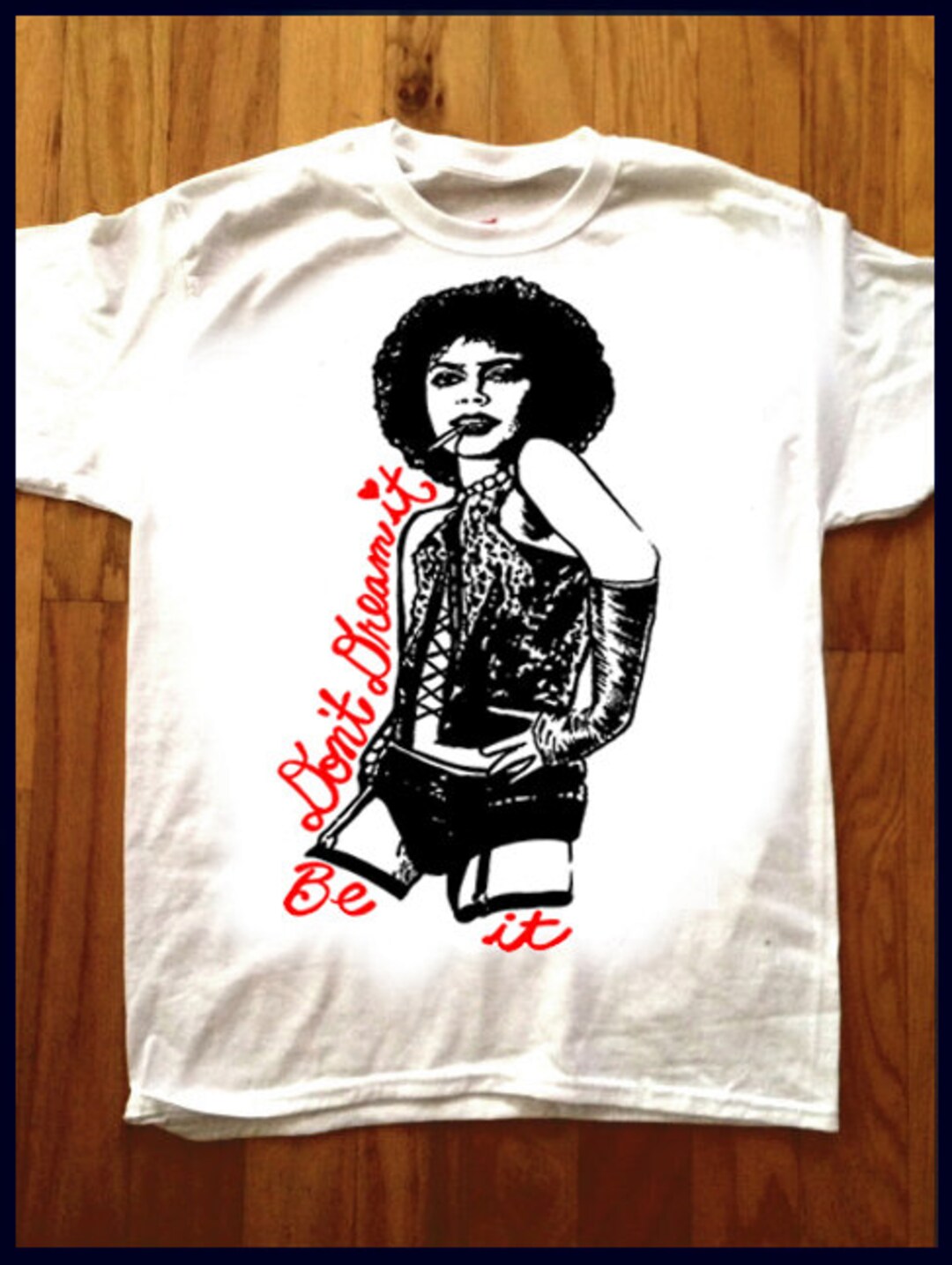 THE ROCKY HORROR PICTURE SHOW ムービー Tシャツ The Rocky Horror Picture Show Classic Lips T Shirt Licensed