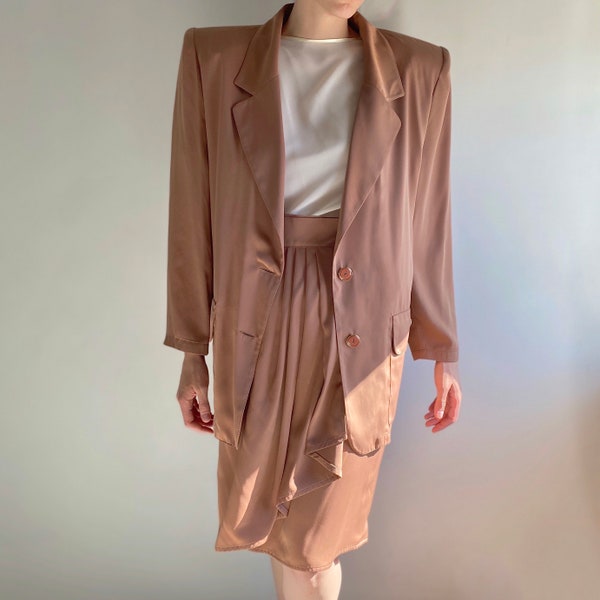 Vintage 90s secretary chic parisian pastel brown / chocolate brown three piece ( blazer, skirt, top ) power skirt suit M/L