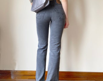 gray levis 501