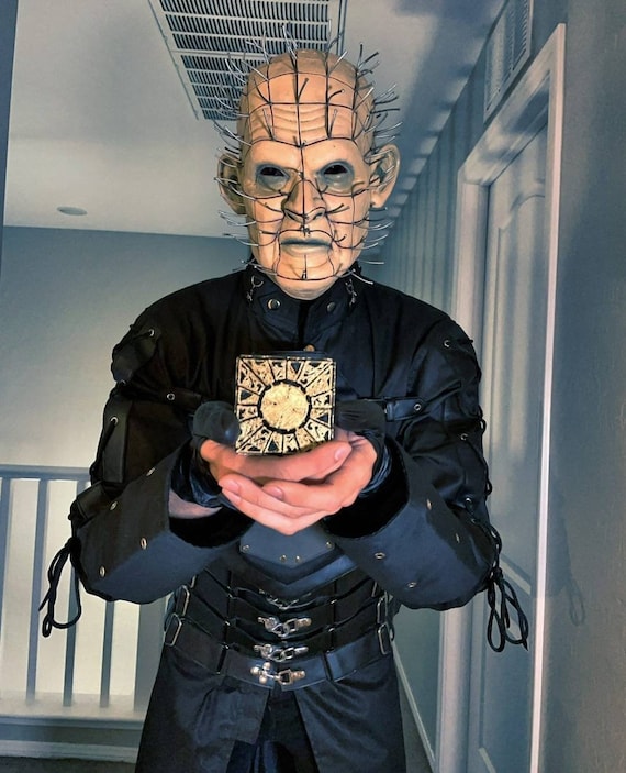 Pinhead Hellraiser Latex Mask , Cosplay Inferno, Lead Cenobite Pinhead  Ghost Scary, Horror , Doug Bradley, Father's Day, Halloween -  Canada